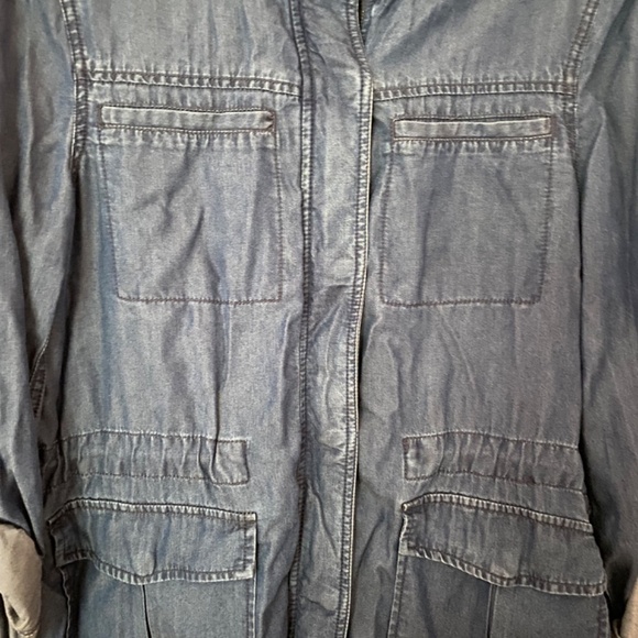 Reitmans denim jacket, size L - Picture 6 of 13